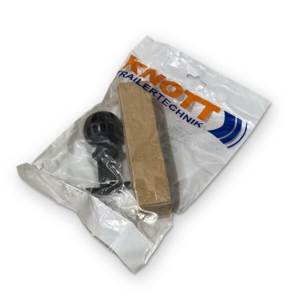 Knott stabilising hitch lock - Image 3